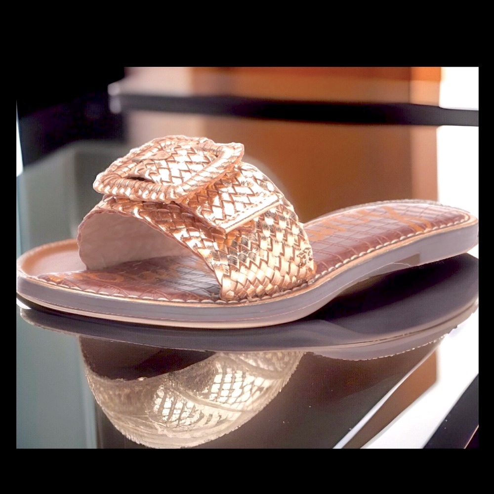 Sam Edelman Gabriela 2 Oversized Buckle Strap & Slender Sole Leather Sandles NWT
